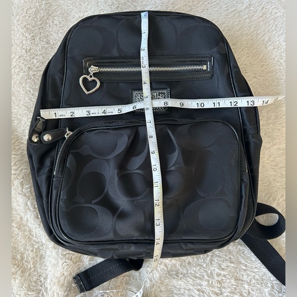 dense nylon hinged clasp mini backpack wallet and a light Made in the USA Colors:Light Grey Crosshatch/Tile Blue/Mini Polka Dot Active Backpack Victorinox Altmont
